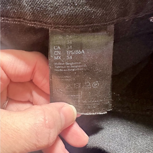 Men’s Blue Jeans - Picture 4 of 5